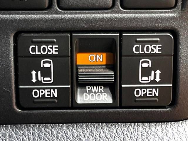 Toyota VOXY HYBRID 2018-11 187851-5