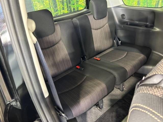 Nissan SERENA 2016-05 17378-10