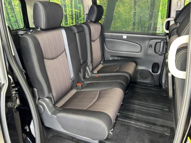Nissan SERENA 2016-05 17378-9