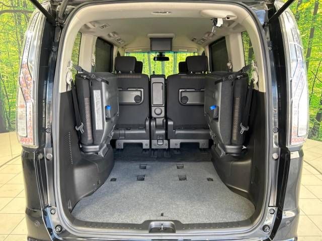 Nissan SERENA 2016-05 17378-11