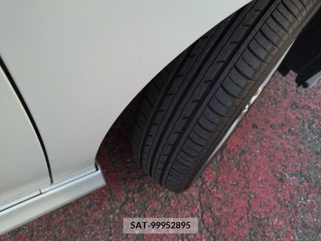 Suzuki SOLIO 2017-10 368401-27