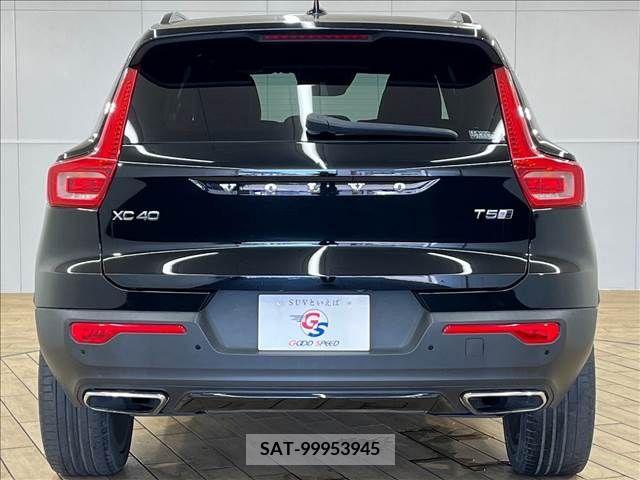 Volvo XC40 2018-06 320612-14