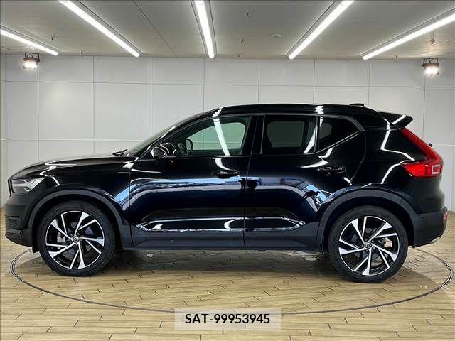 Volvo XC40 2018-06 320612-15