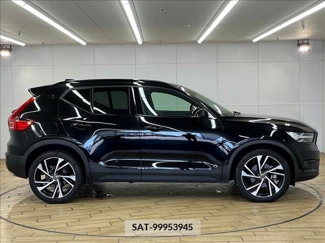 Volvo XC40 2018-06 320612-16