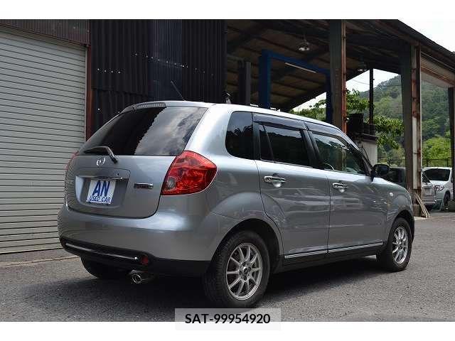 Mazda VERISA 2010-03 252535-6