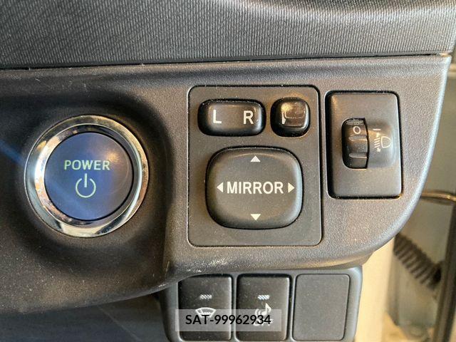 Toyota AQUA 2013-06 356351-16