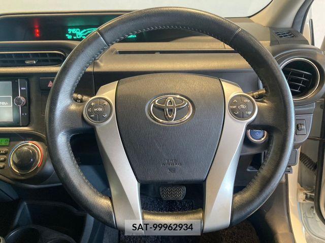 Toyota AQUA 2013-06 356351-14