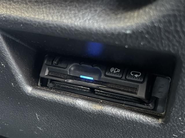 Toyota AURIS 2013-11 19408-10