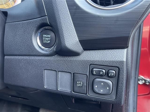 Toyota AURIS 2013-11 19408-7