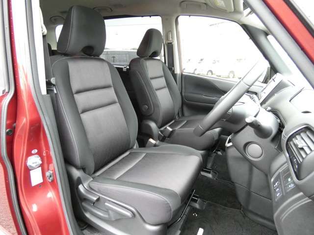 Nissan SERENA 2016-11 193700-6