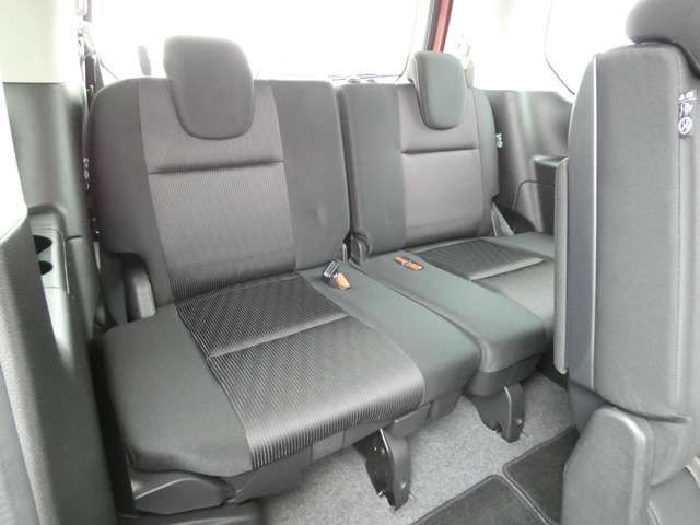 Nissan SERENA 2016-11 193700-8