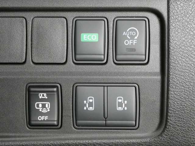 Nissan SERENA 2016-11 193700-13