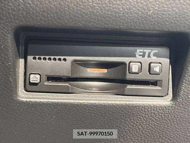 Suzuki SWIFT 2019-11 369035-7