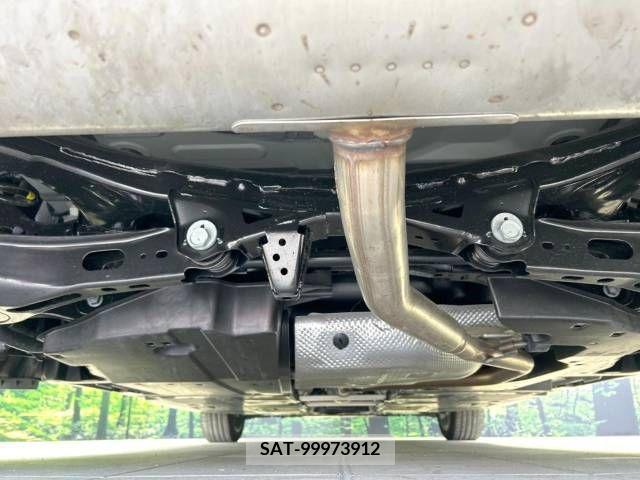 Toyota PRIUS 2023-06 220617-19