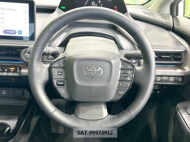 Toyota PRIUS 2023-06 220617-11