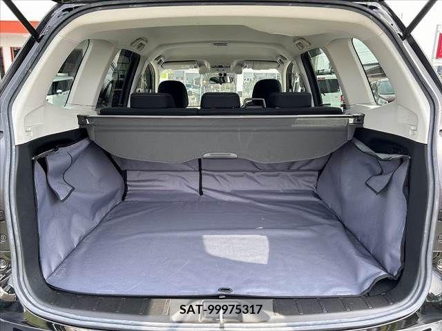 Subaru FORESTER 2017-09 360429-19