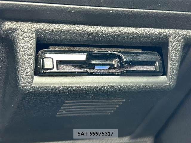 Subaru FORESTER 2017-09 360429-27