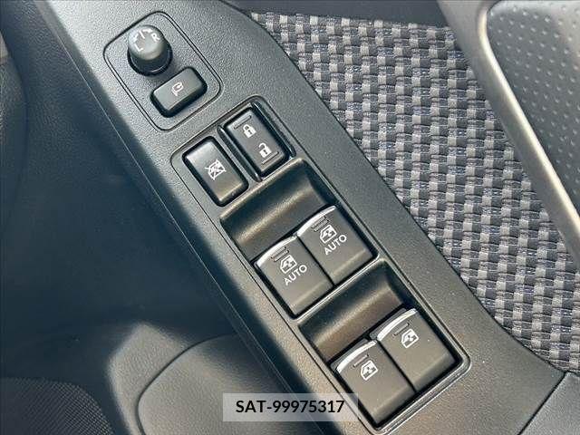 Subaru FORESTER 2017-09 360429-26