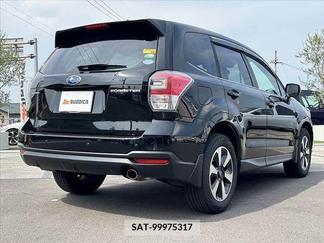 Subaru FORESTER 2017-09 360429-14