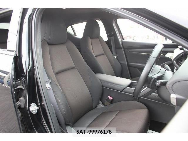 Mazda MAZDA3 2019-08 352110-13