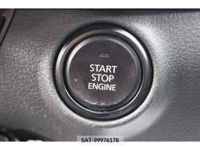 Mazda MAZDA3 2019-08 352110-4
