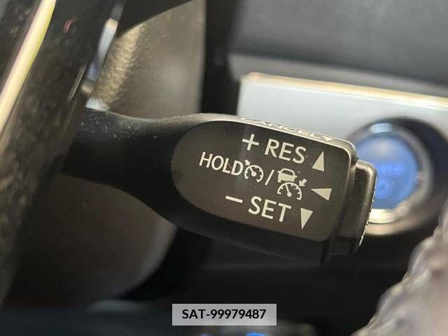 Toyota PRIUS 2021-11 366410-7