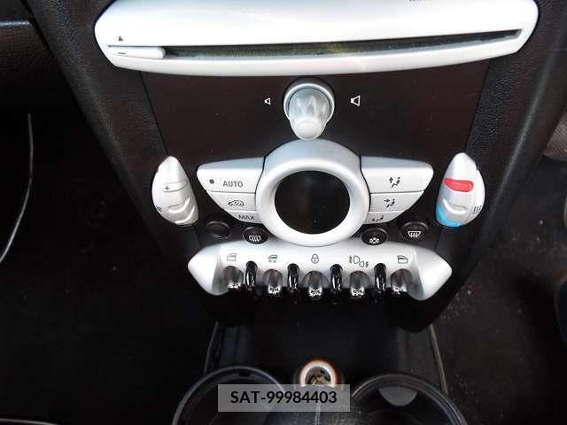 Bmw MINI 2010-05 293823-8