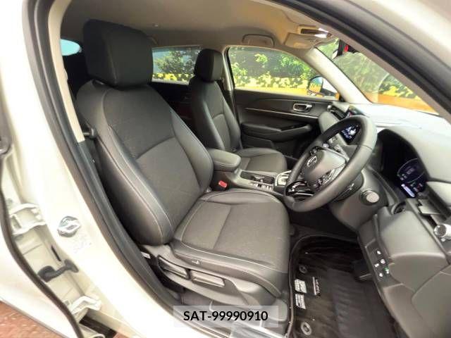 Honda VEZEL 2022-07 352468-8