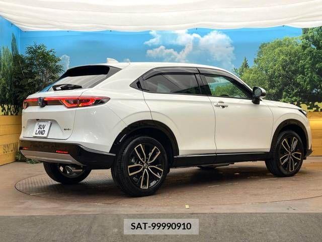 Honda VEZEL 2022-07 352468-17