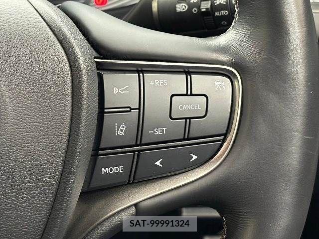 Lexus UX 2020-09 334377-6