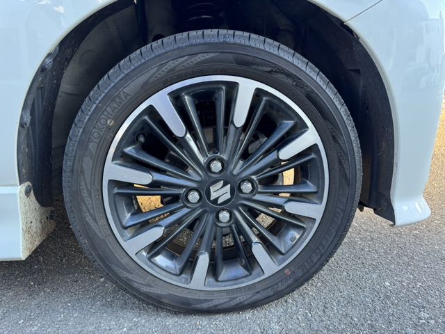 Suzuki SPACIA 2018-07 185768-15