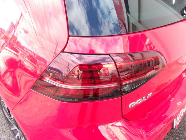 VolksWagen GOLF 2019-09 27242-18