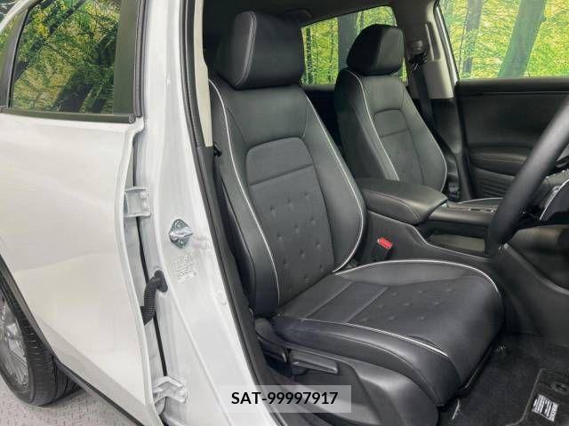Honda ZR-V 2023-06 215890-8