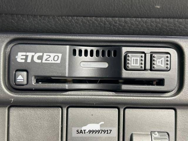 Honda ZR-V 2023-06 215890-7