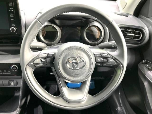 Toyota YARIS CROSS 2023-07 195193-13