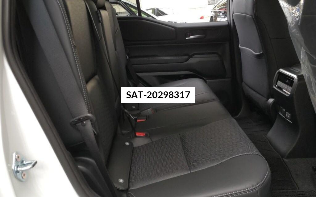 Toyota Land Cruiser 250 2026 8891186-5