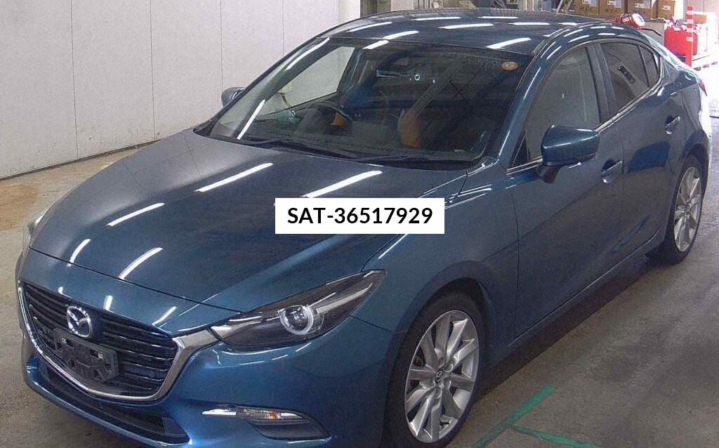 Mazda AXELA HYBRID 2017 8930521-3