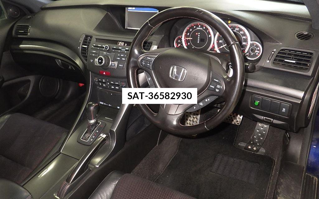 Honda ACCORD TOURER 2011 8930526-2