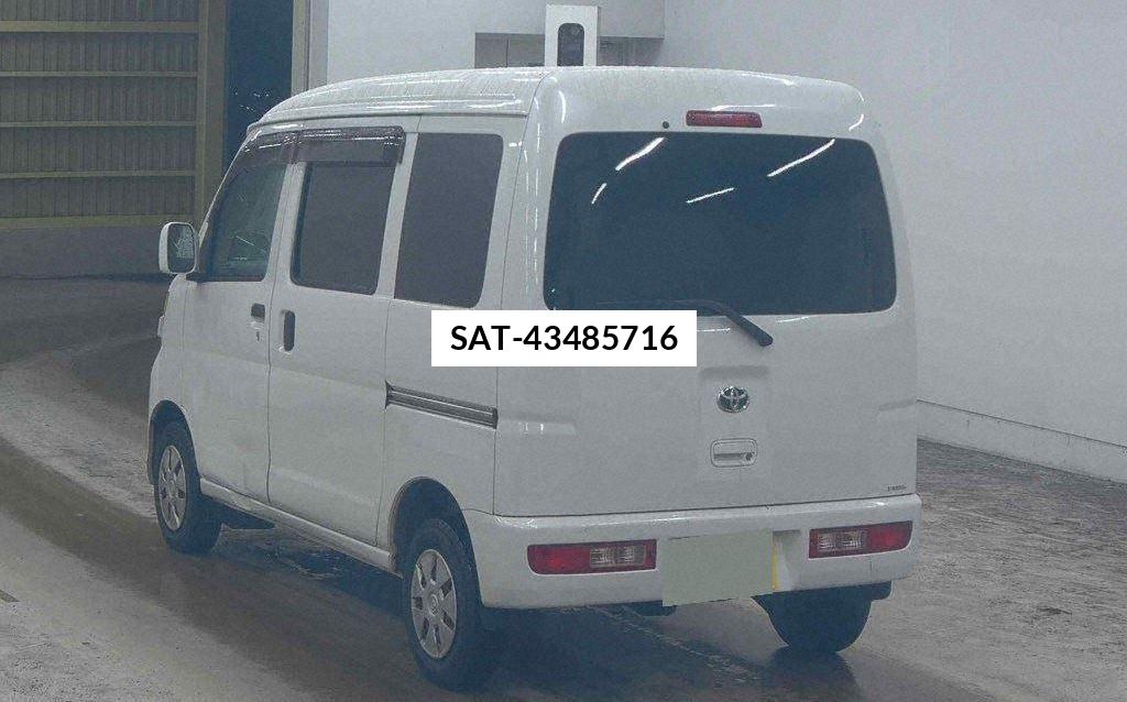 Toyota PIXIS VAN 2013 8926445-1