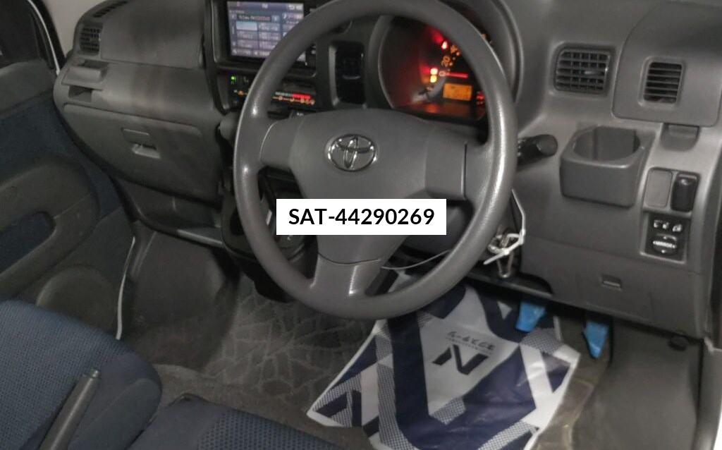 Toyota PIXIS VAN 2017 8926347-2
