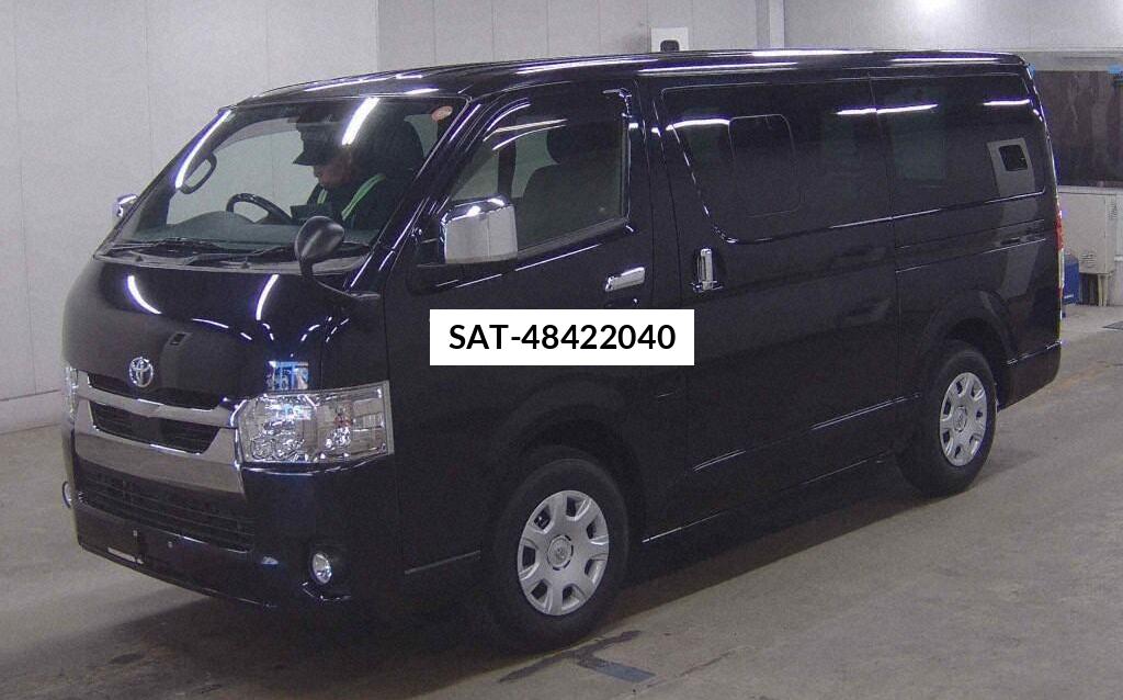 Toyota HIACE VAN 2020 8902409-3