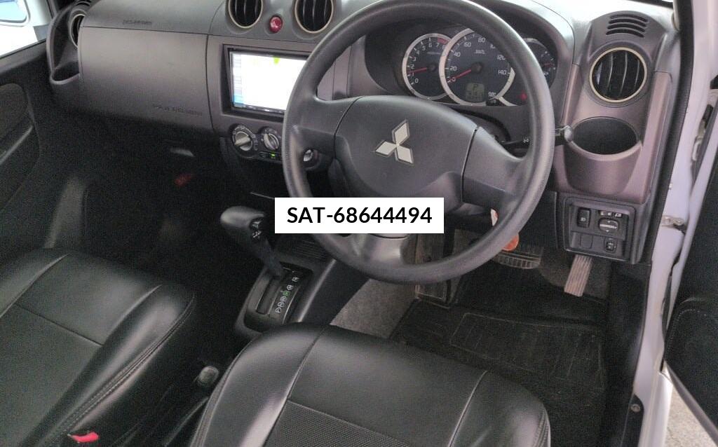 Mitsubishi PAJERO MINI 2010 8894551-2