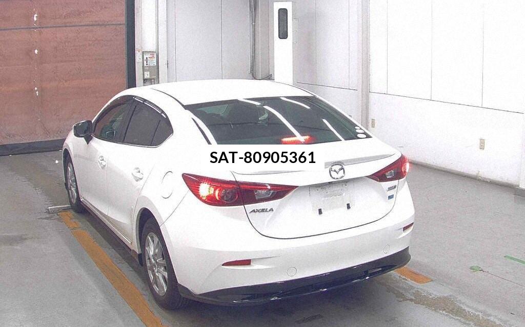 Mazda AXELA HYBRID 2014 8930563-1