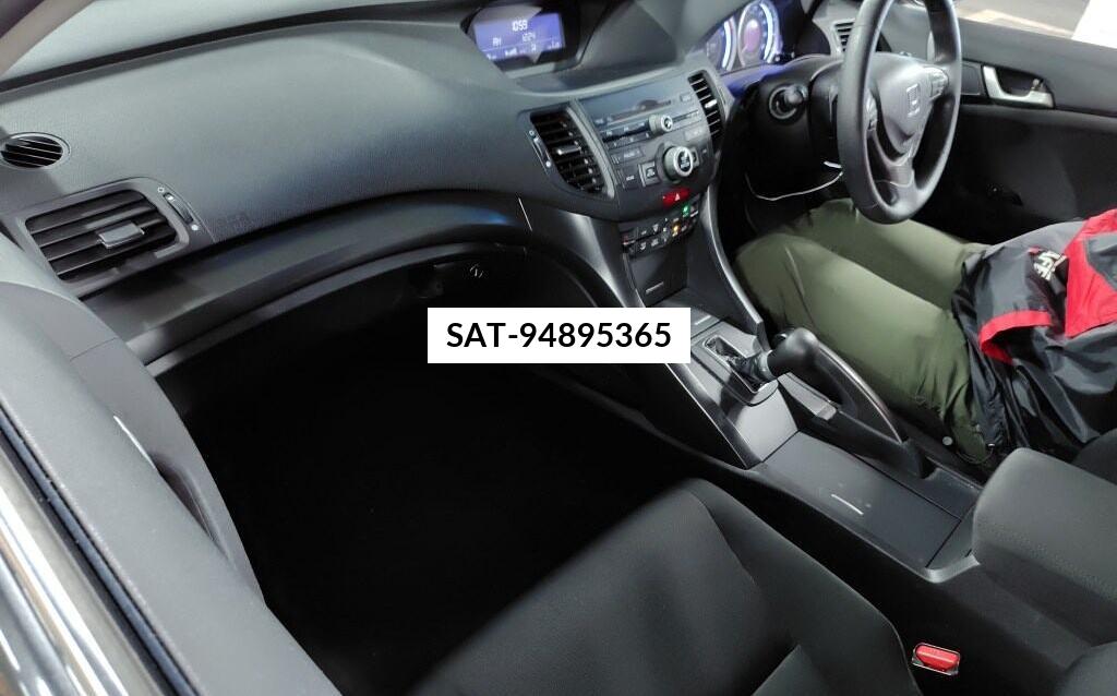 Honda ACCORD TOURER 2011 8930513-2