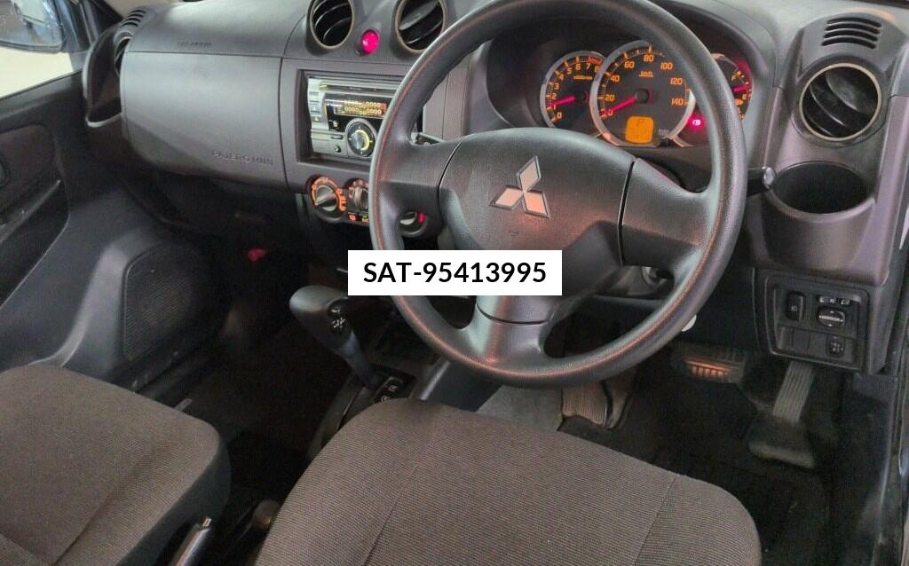 Mitsubishi PAJERO MINI 2010 8894547-2