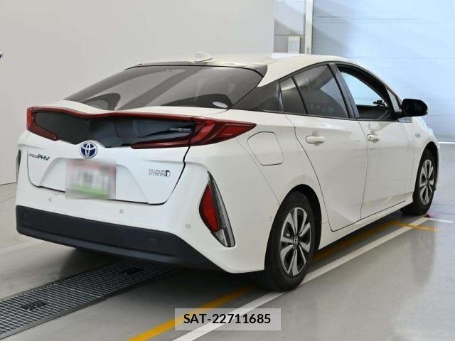 Toyota PRIUS PHV 2020 8720429-1