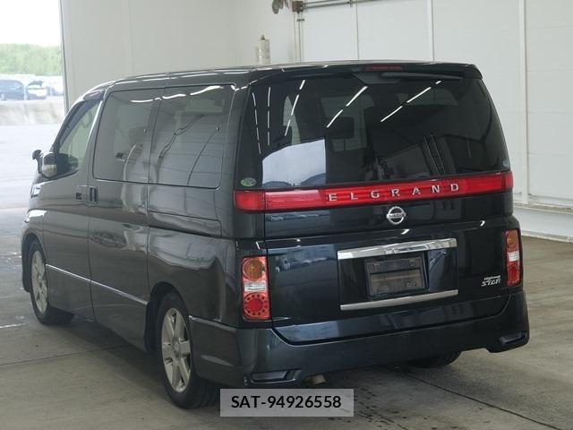 Nissan ELGRAND 2007 8761725-1