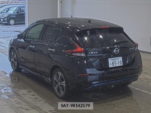 Nissan LEAF 2018 8794041-1