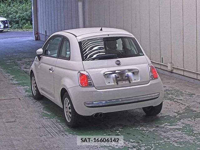 Fiat 500 2011 8838614-1