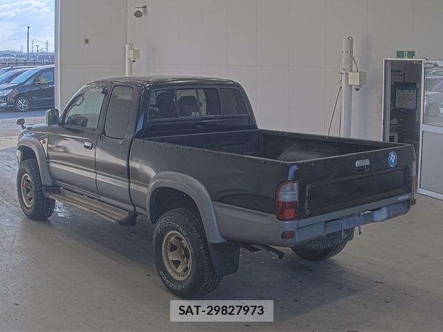 Toyota HILUX 2000 8863510-1